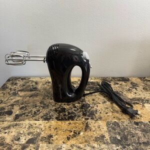 Black & Decker Black Hand Mixer with Attachments